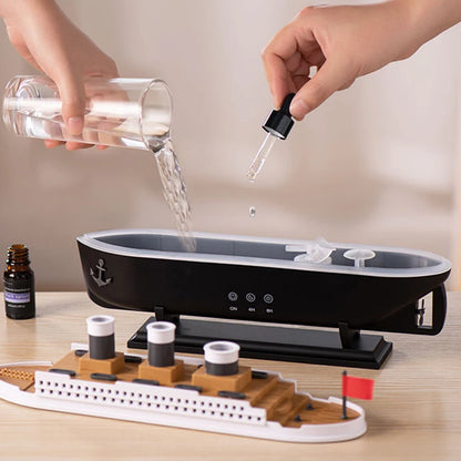 SHIP MIST™ – Designerski dyfuzor zapachowy w kształcie statku | Nawilżacz powietrza LED + olejki eteryczne 4/6 szt.